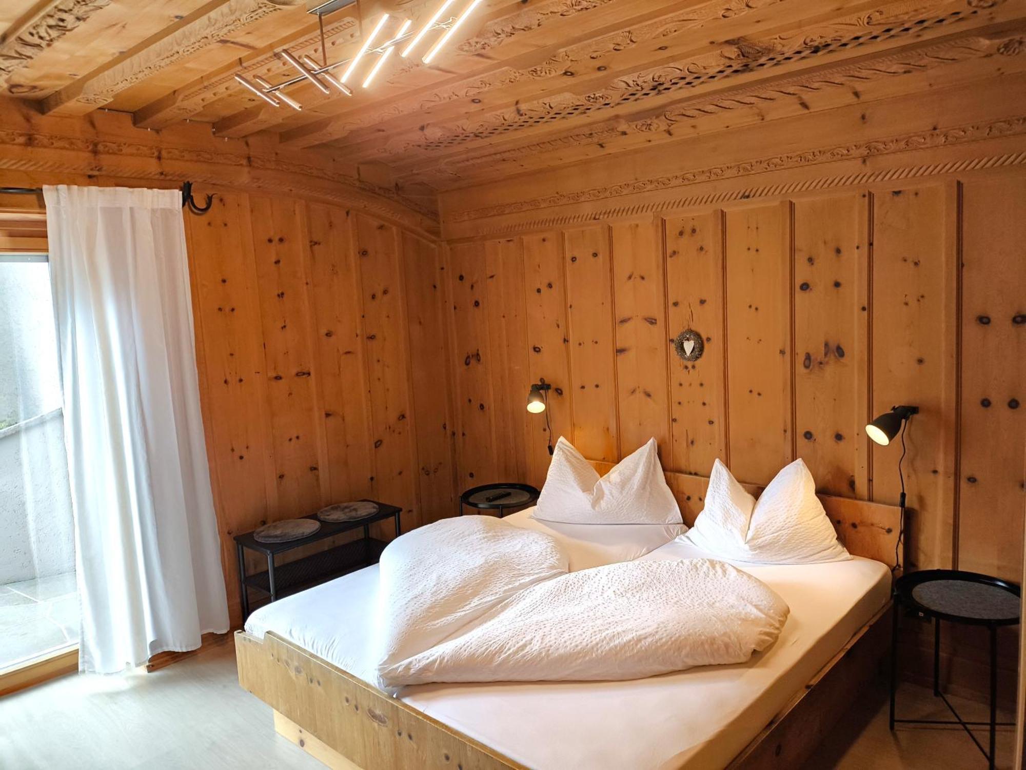 Schenna Garni Eden Bed & Breakfast Экстерьер фото
